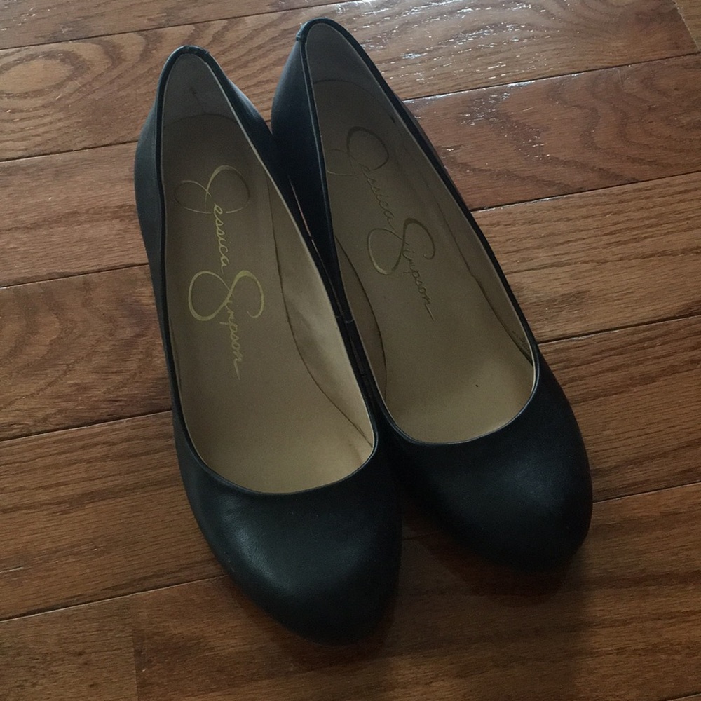 Jessica Simpson Sampson wedge pumps